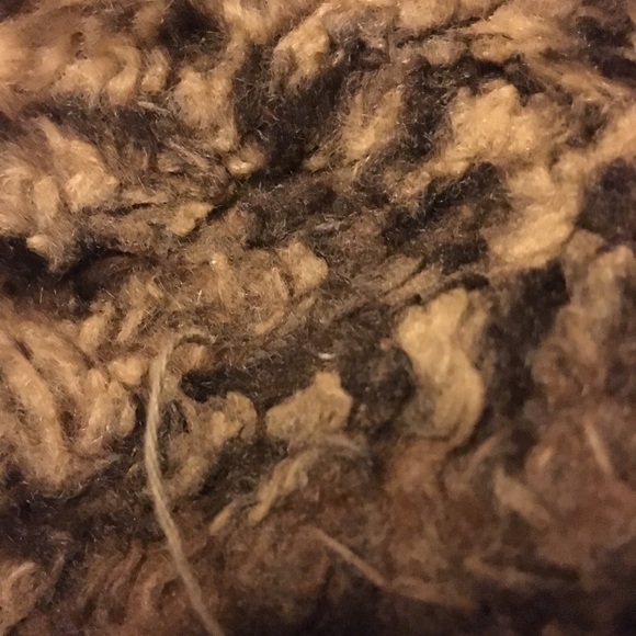 Micheal Kors Cheetah Slippers - Picture 4 of 7